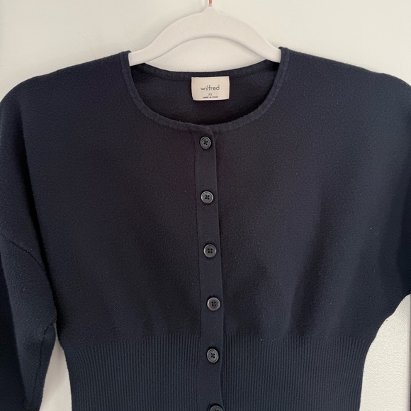 Aritzia Wilfred Golightly Cardigan Navy XS – Wonder Yarn Button Front Fitted - Picture 8 of 10